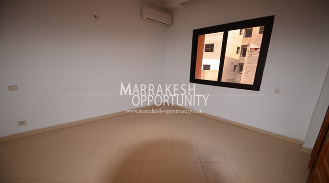 Location appartement vide au centre de la nouvelle ville