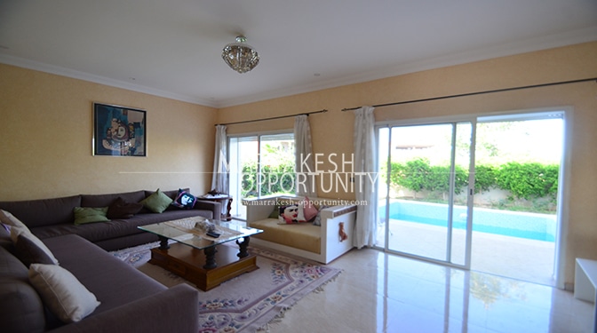 Location villa moderne dans une prestigieuse résidence