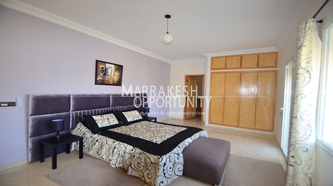 Location villa moderne dans une prestigieuse résidence