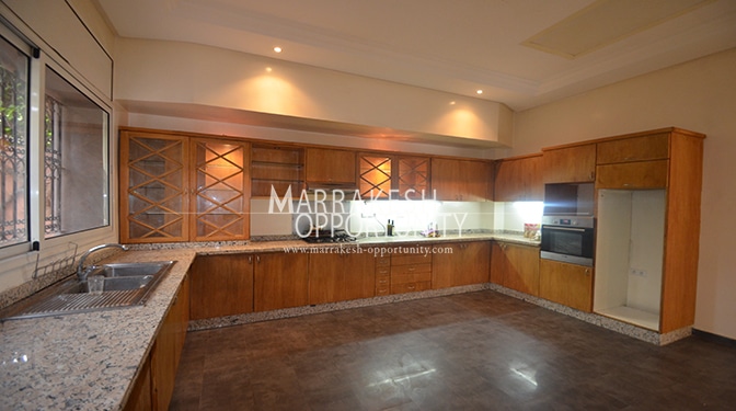 Location Villa de luxe avec piscine privée à Targa Marrakech