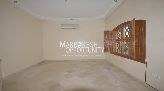 Location villa avec jardin et piscine privatif