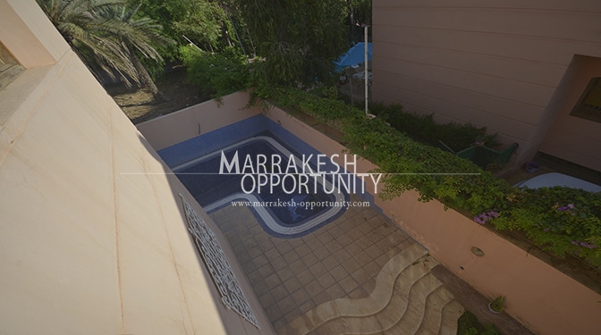 Location villa avec jardin et piscine privatif