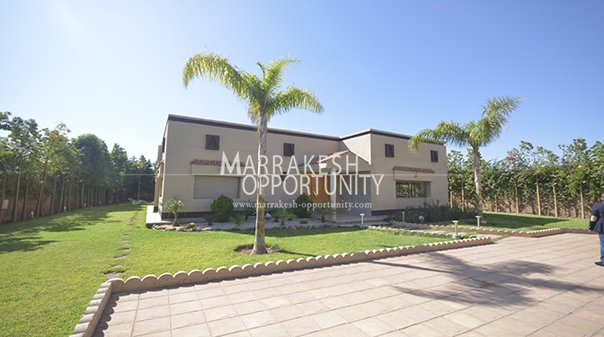 Location villa privée sur la route de Fès