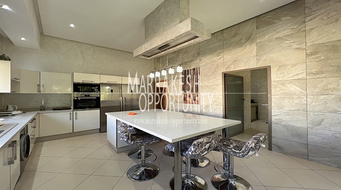 Location villa privée sur la route de Fès