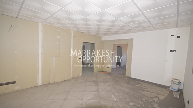 Bureau idéalement situé à Guéliz pour activité commerciale