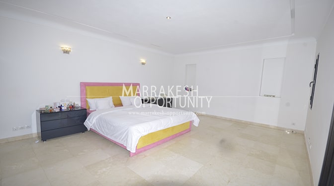 Magnificent Modern Villa for Sale with Pool in Agdal