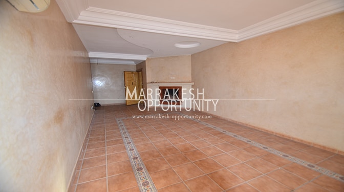 Location appartement vide situé au cœur de la ville