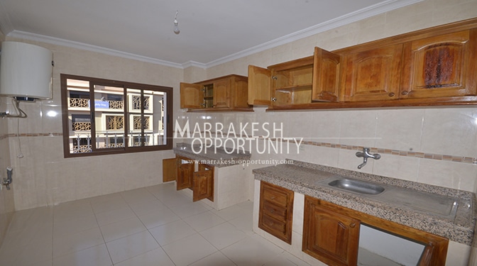 Location appartement vide trois chambres avec terrasses