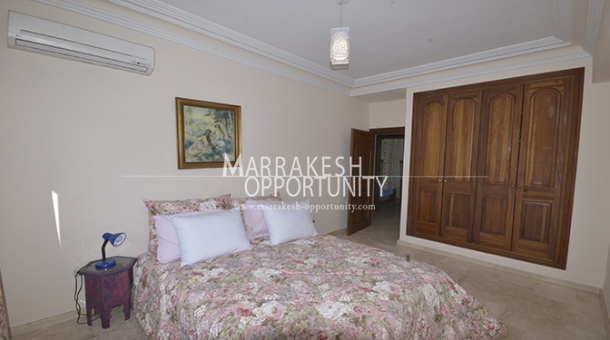 Location appartement situé à deux pas du lycée Victor hugo