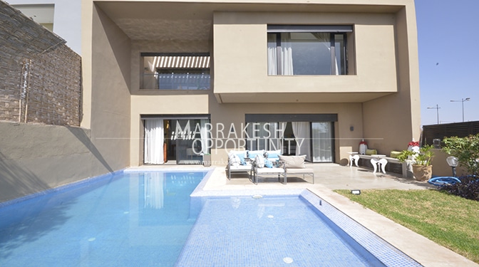 Villa for Sale in Route d'Amizmiz