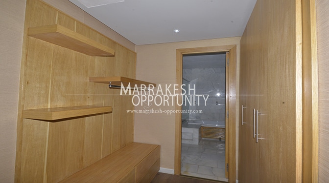 Villa for Sale in Route d'Amizmiz