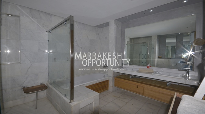 Villa for Sale in Route d'Amizmiz