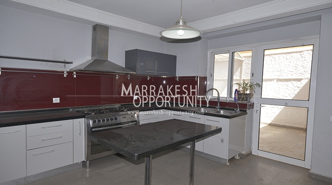 Spacious Duplex for Long-term Rental in Gueliz