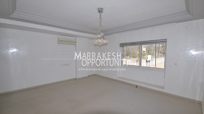 Spacious Duplex for Long-term Rental in Gueliz