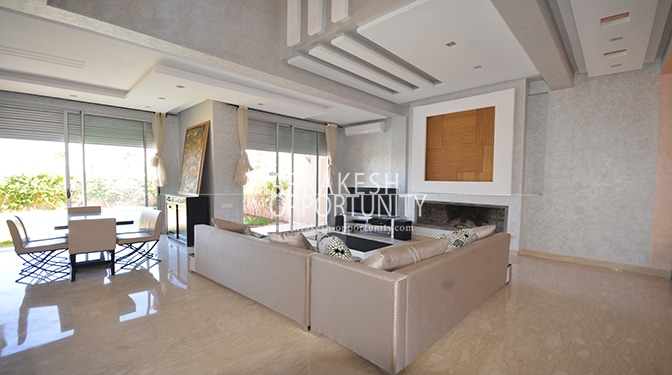 Villa for Sale in Route d'Amizmiz