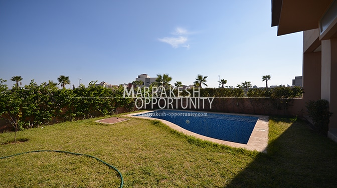 Villa for Sale in Route d'Amizmiz