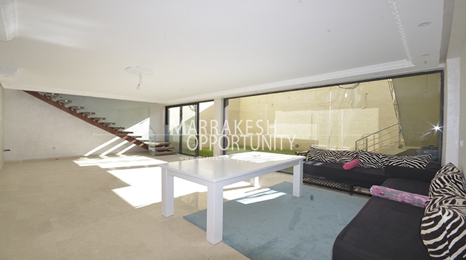 Villa for Sale in Agdal