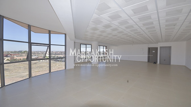 Magnificent Commercial Space for Sale