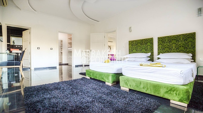 Location villa meublée avec piscine chauffée