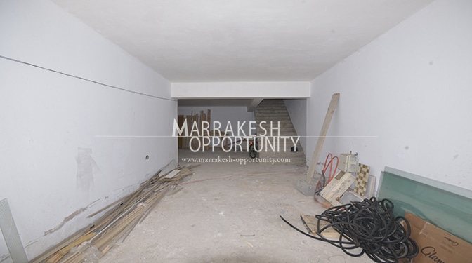 Location local commercial au centre ville «Géuliz»