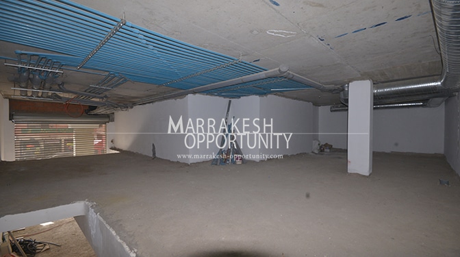 Location local commercial au centre ville «Géuliz»