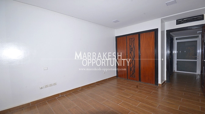 Commercial Space for Long-term Rental in Gueliz