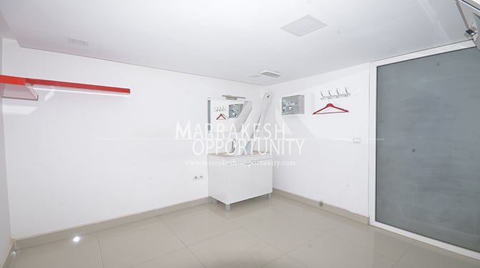 Location d un magasin bien situé à Guéliz