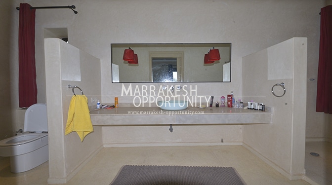 Modern Villa for Sale in Route de l'Ourika