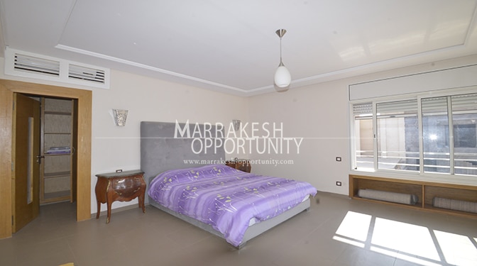 Villa for Sale in Route du Barrage