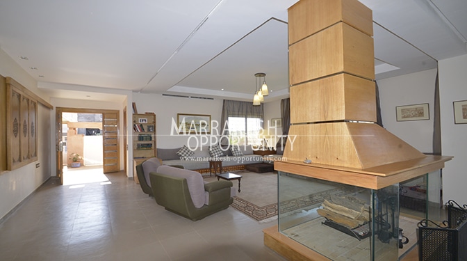 Villa for Sale in Route du Barrage