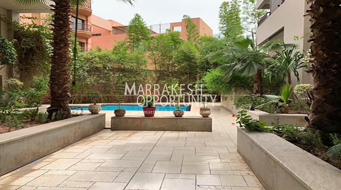 Location studio F1 meublé moderne au cœur du centre ville