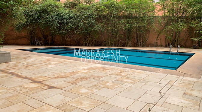 Location studio F1 meublé moderne au cœur du centre ville