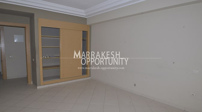 Apartment for Long-term Rental in Izdihar
