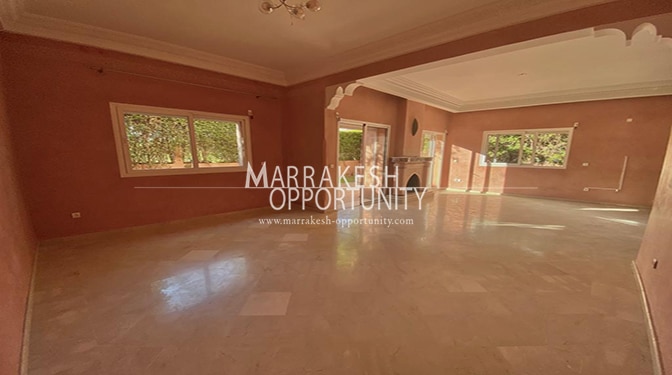 Villa moderne avec piscine en location à Targa Marrakech