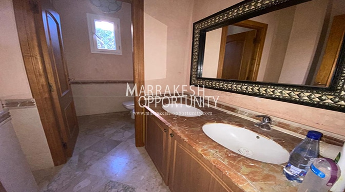 Villa moderne avec piscine en location à Targa Marrakech