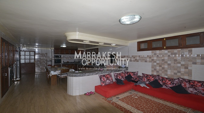 Luxury Villa for Sale with Pool with Garden in Targa