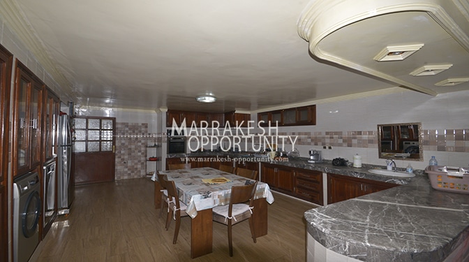 Luxury Villa for Sale with Pool with Garden in Targa