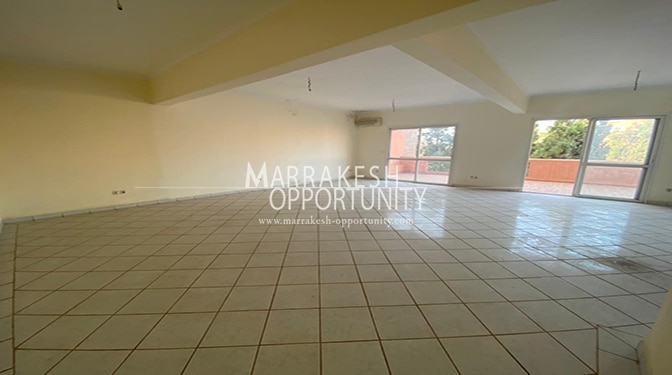 Commercial Space for Long-term Rental in Gueliz