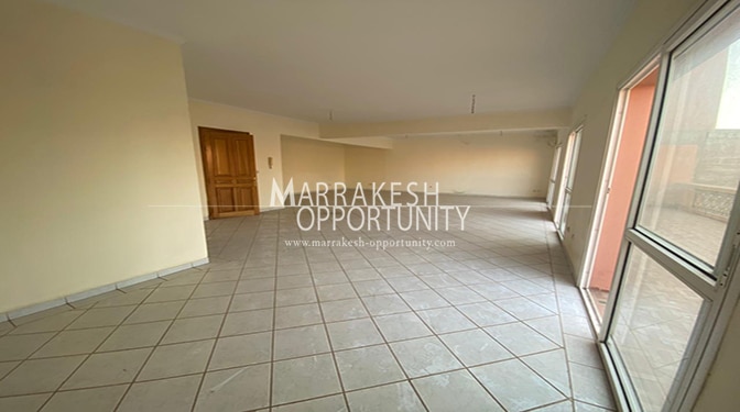 Commercial Space for Long-term Rental in Gueliz