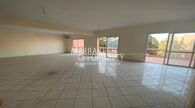 Commercial Space for Long-term Rental in Gueliz