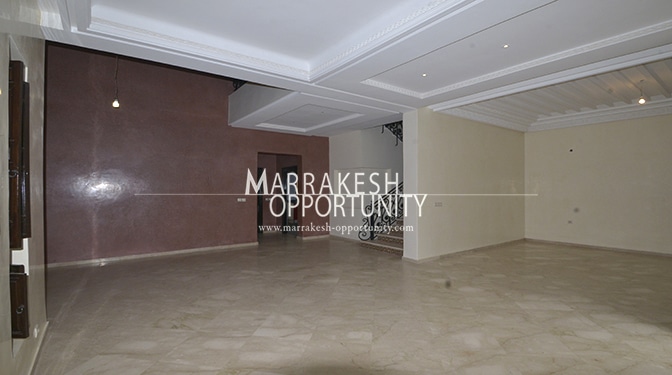 Location Villa Vide à Targa Proximité Centre Ville