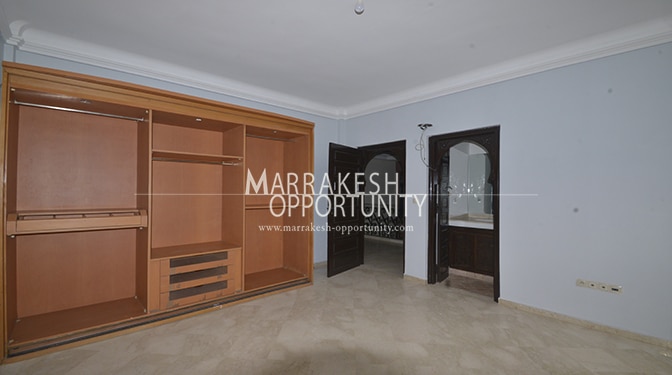 Location Villa Vide à Targa Proximité Centre Ville