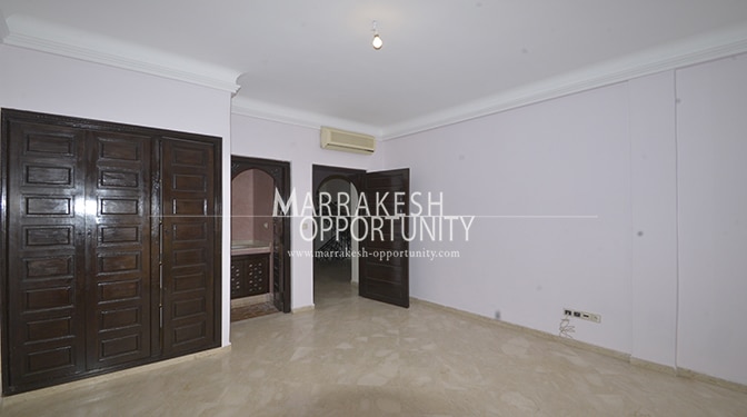 Location Villa Vide à Targa Proximité Centre Ville