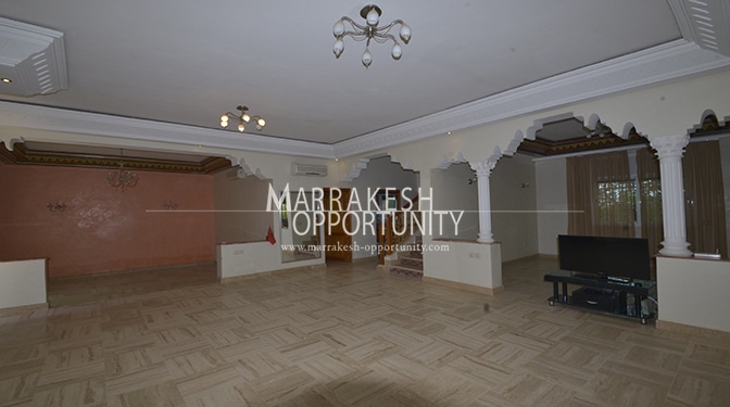 Location Villa Vide Route de Casa Confort et Proximité