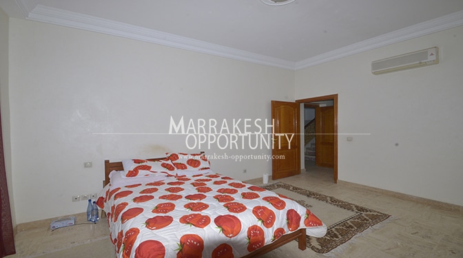 Location Villa Vide Route de Casa Confort et Proximité