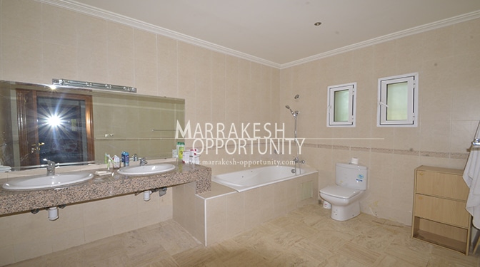 Location Villa Vide Route de Casa Confort et Proximité