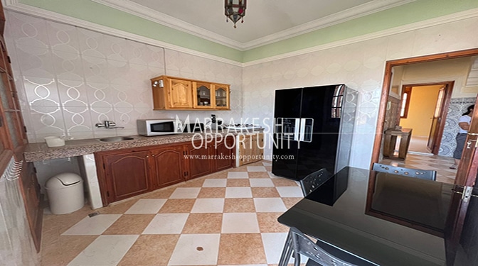 Location étage villa situé sur la route de casa