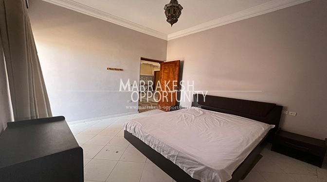 Location étage villa situé sur la route de casa