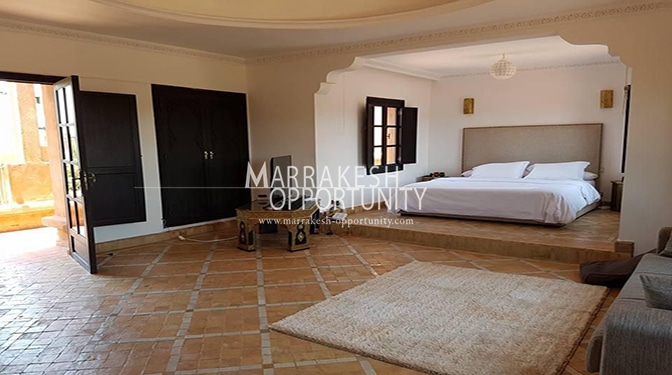 Location villa avec piscine privée à la palmeraie