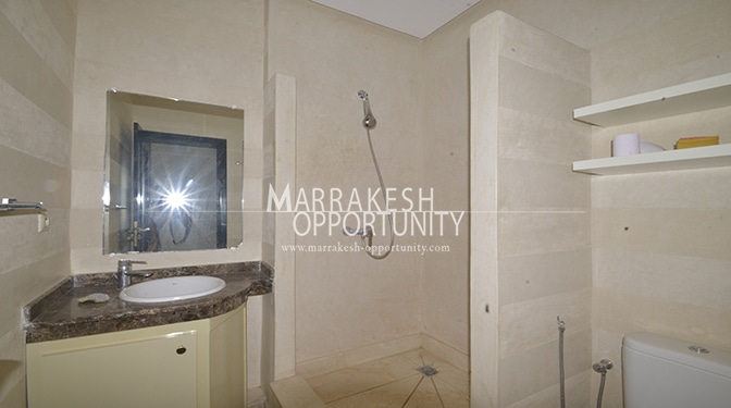 Location appartement vide à hivernage